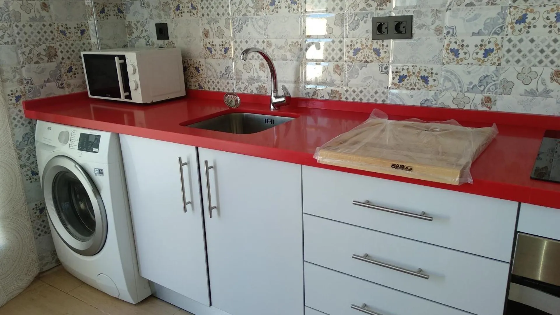 Rascacielos Atico Suites Malaga 0*,  Spain