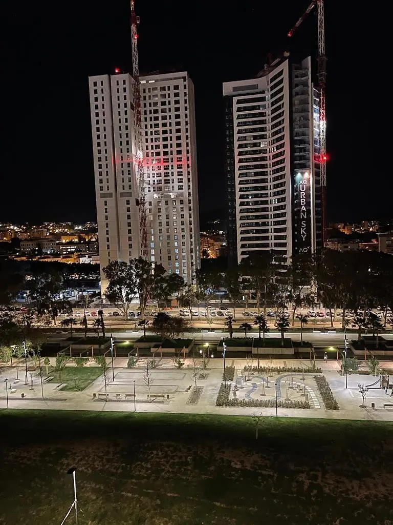 Rascacielos Atico Suites 马拉加 0*,  西班牙